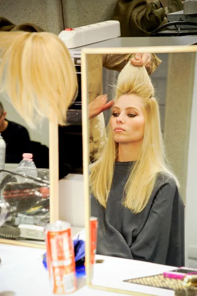 Look 9